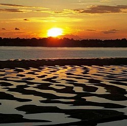 หาดทรายทองศรีโคตรบูร
